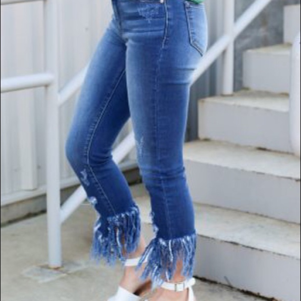 Zara | Traufaluc denimwear | Flare Jeans